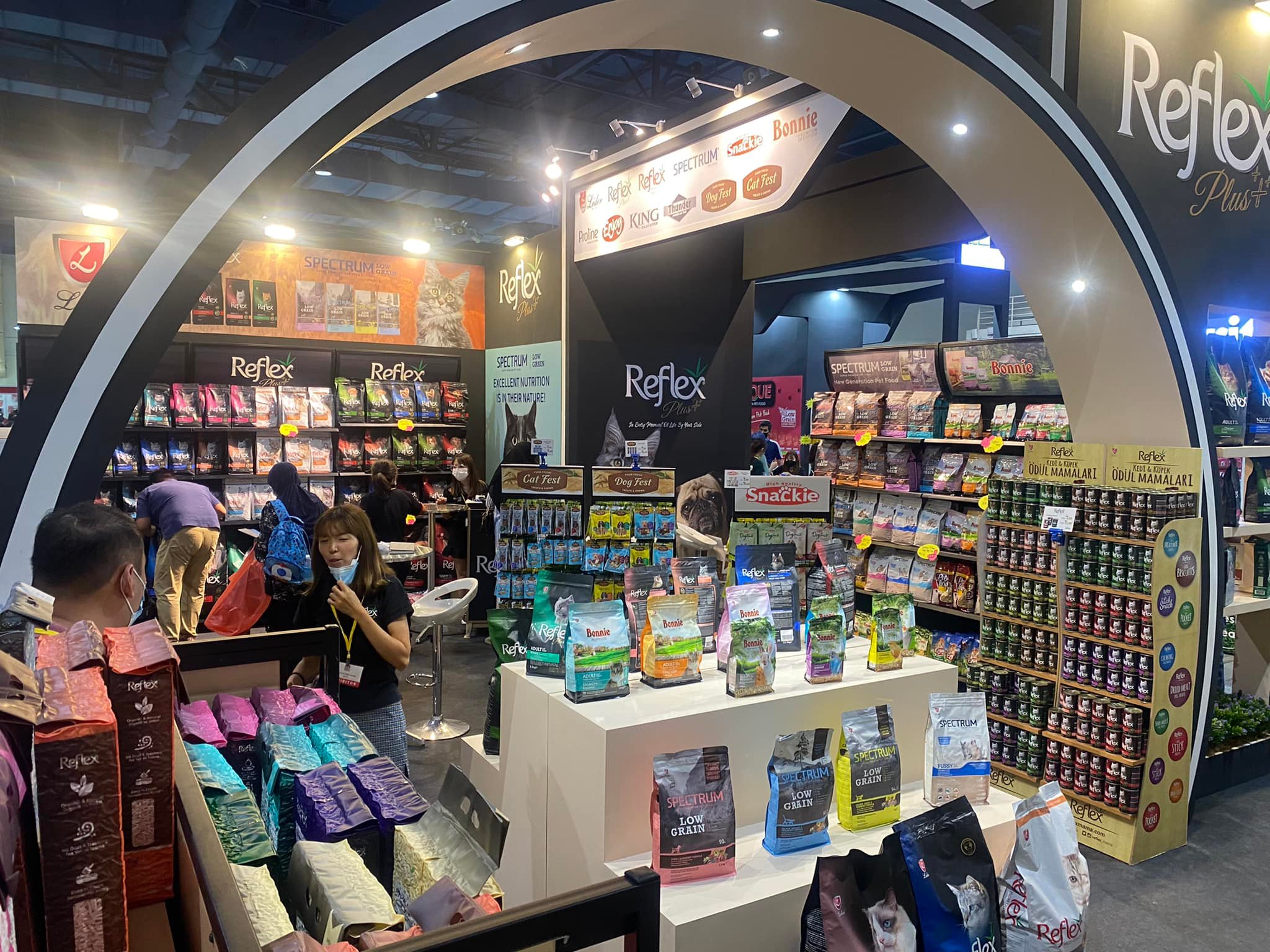 Kuala Lumpur Mid Valley Pet Shop Asics Store Near Me Location